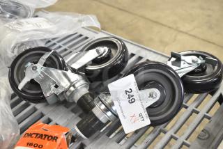 BRAND NEW SCRATCH AND DENT! Lot of 4 Commercial Casters