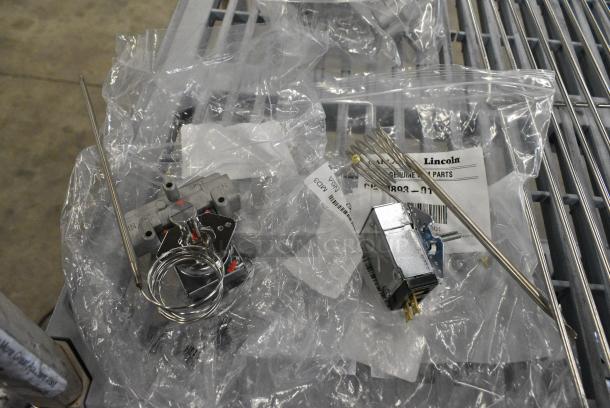 2 BRAND NEW SCRATCH AND DENT! Items Including Garland / US Range 4531139 Gs Thermostat-G/Ut Series HP4531139 and Garland / US Range CKG0893-01 Griddle Thermostat 100F 450F K HPG089301. 2 Times Your Bid! - Image 2 of 9