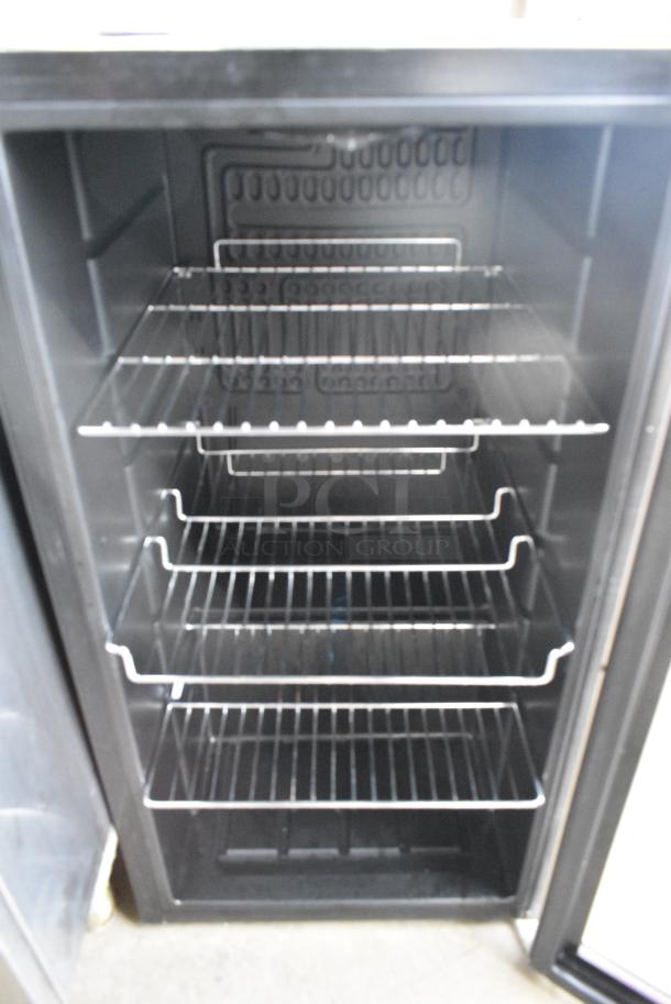 Whynter BR-130SB Metal Mini Cooler Merchandiser. 115 Volts, 1 Phase. Tested and Working! - Image 4 of 7