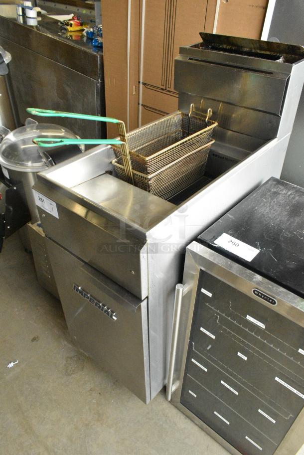 Imperial IFS-40 Stainless Steel Commercial Floor Style Natural Gas Powered Deep Fat Fryer w/ 2 Metal Fry Baskets. - Image 3 of 6