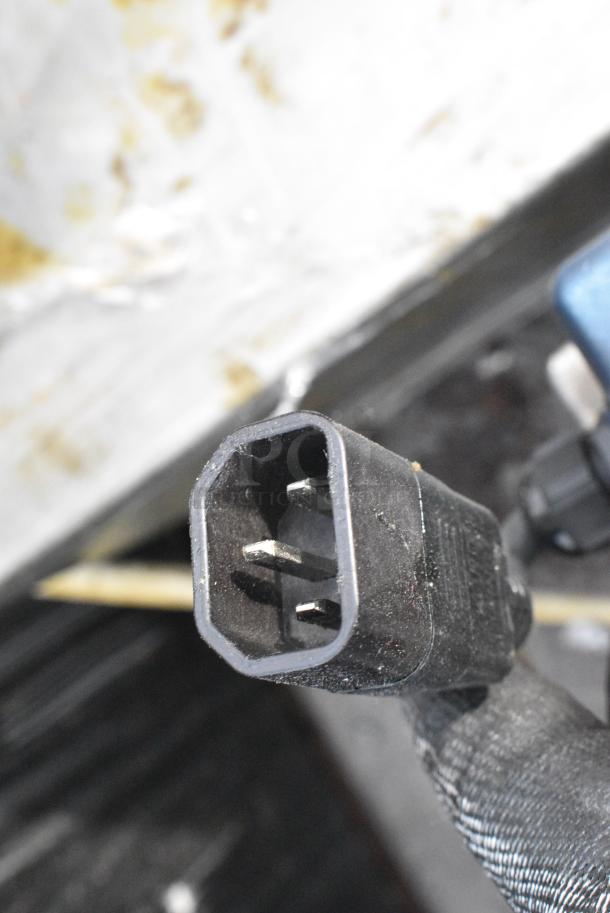 Darling 402 Stainless Steel Commercial Oil Filtration Caddy on Commercial Casters. 120 Volts, 1 Phase. - Image 7 of 7