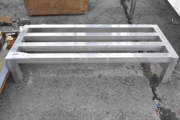 BRAND NEW SCRATCH AND DENT! Regency 600DUN1436 36" x 14" x 8" Aluminum Dunnage Rack - 1350 lb. Capacity - Image 1 of 4