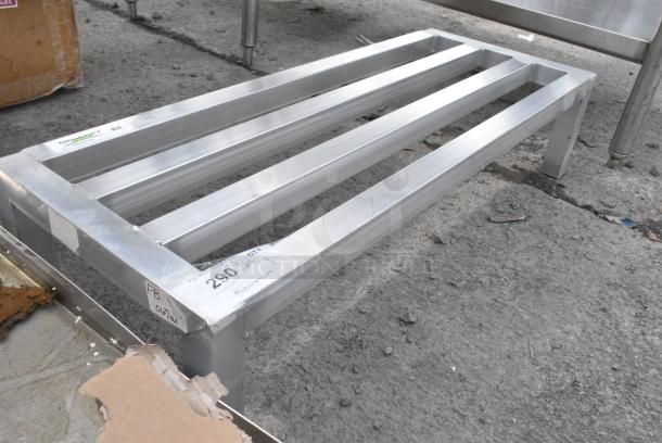 BRAND NEW SCRATCH AND DENT! Regency 600DUN1436 36" x 14" x 8" Aluminum Dunnage Rack - 1350 lb. Capacity - Image 2 of 4