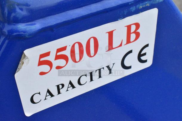 BRAND NEW SCRATCH AND DENT! 481LPT274855 Lavex 27" x 48" Manual Pallet Jack - 5500 lb. Capacity - Image 6 of 8