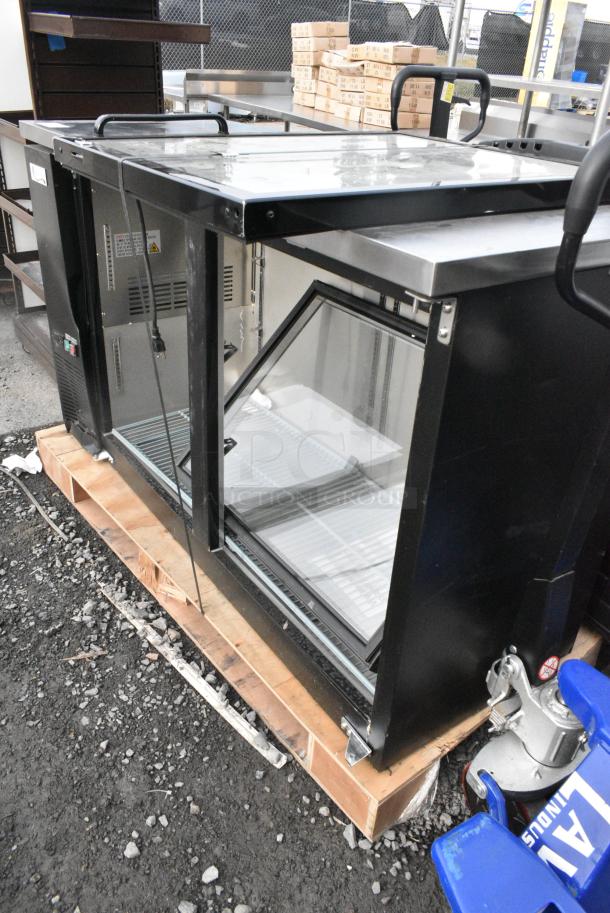 BRAND NEW SCRATCH AND DENT! Avantco 178UBB60GHC 60" Black Counter Height Narrow Glass Door Back Bar Refrigerator with LED Lighting. 115 Volts, 1 Phase. - Image 3 of 8