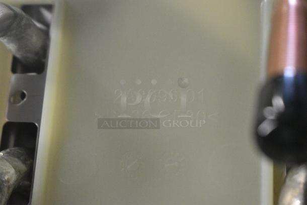 2A8096-01 PA66 GF30 Metal Unit - Image 6 of 6