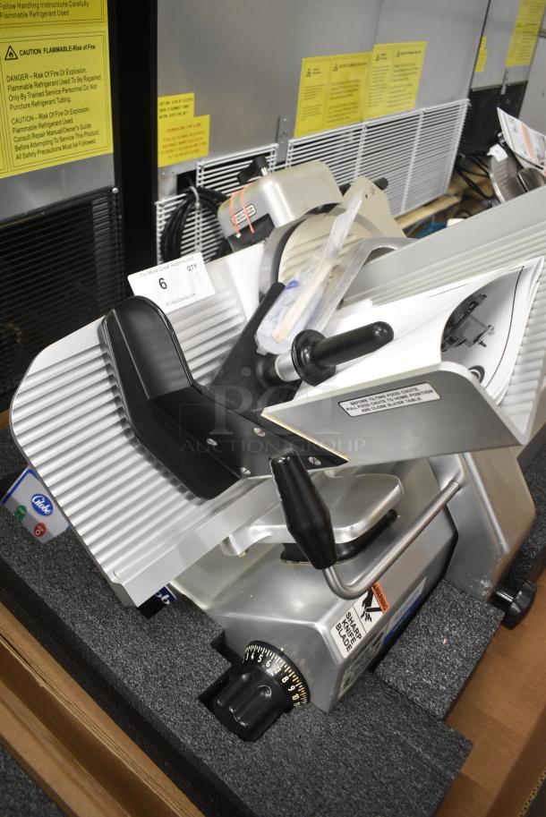 BRAND NEW SCRATCH AND DENT! 2021 Globe S13 Stainless Steel Commercial Countertop Heavy-Duty Manual Meat Slicer w/ Blade Sharpener. 110 Volts, 1 Phase. Tested and Working! - Image 4 of 6