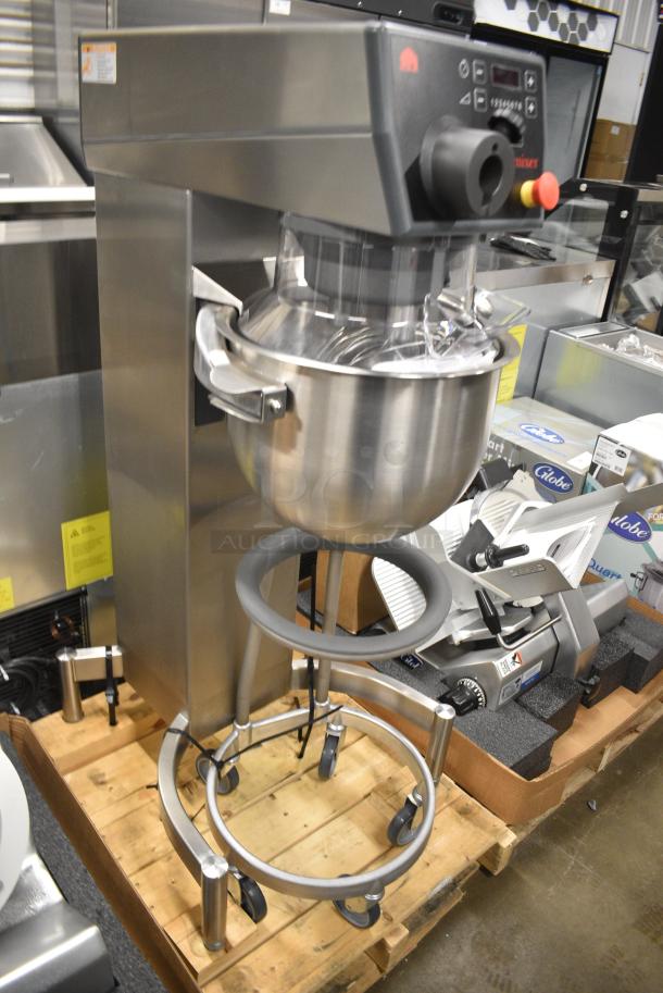 BRAND NEW SCRATCH AND DENT! 2021 Varimixer V20KF Kodiak 20 Qt. Planetary Floor Mixer w/ Stainless Steel Mixing Bowl, Bowl Guard, Bowl Dolly, Whisk and Dough Hook Attachment. 120 Volts, 1 Phase. Tested and Working! - Image 5 of 8