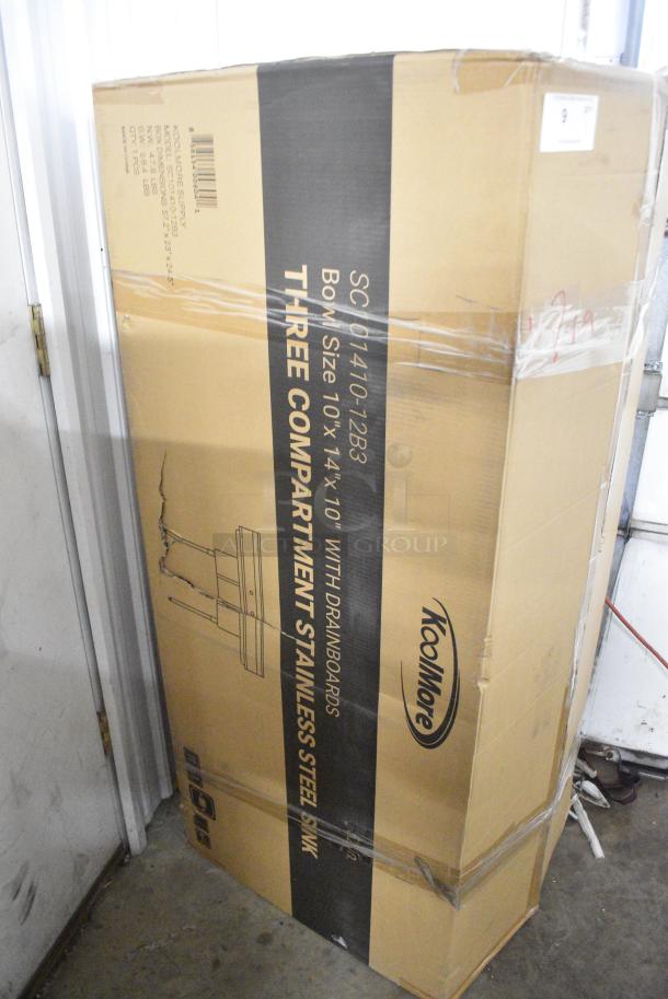 BRAND NEW SCRATCH AND DENT! KoolMore SC101410-12B3 10x14x10 3-Compartment Stainless Steel Kitchen Sink - Image 3 of 9