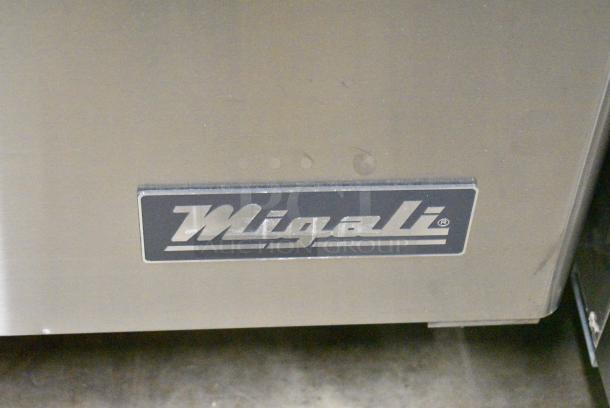 BRAND NEW SCRATCH AND DENT! 2024 Migali C-SP60-24BT-HC Stainless Steel Commercial Sandwich Salad Prep Table Bain Marie Mega Top on Commercial Casters. 115 Volts, 1 Phase. Serial C-SP60-24BT-HCN45T044. Tested and Working! - Image 4 of 10
