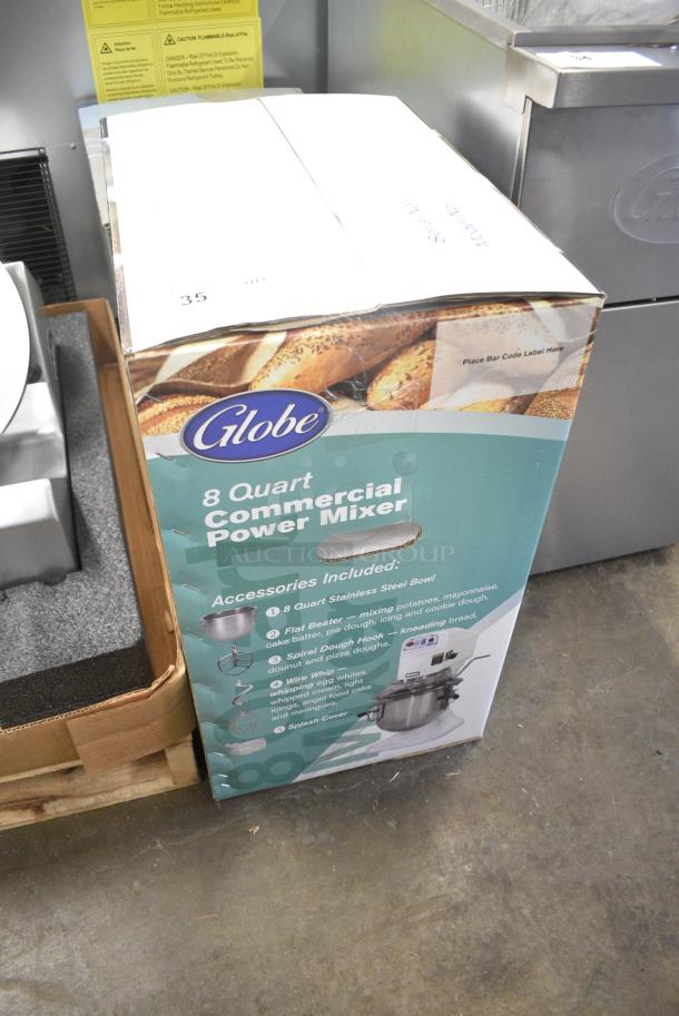 BRAND NEW SCRATCH AND DENT! Globe SP08 8-Quart 3-Speed Countertop Planetary Mixer. - Image 2 of 3