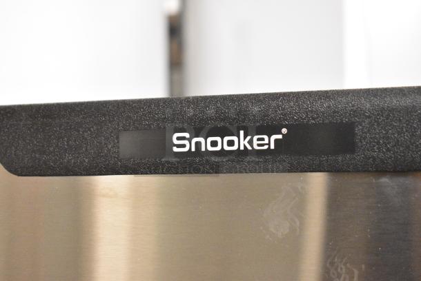 BRAND NEW SCRATCH AND DENT! 2024 Snooker SK-529 Stainless Steel Commercial Full Cube High Capacity Ice Head on Commercial Bin. 115 Volts, 1 Phase. Serial 09502304. - Image 3 of 7