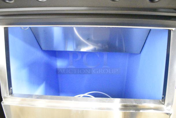 BRAND NEW SCRATCH AND DENT! 2024 Snooker SK-529 Stainless Steel Commercial Full Cube High Capacity Ice Head on Commercial Bin. 115 Volts, 1 Phase. Serial 09502304. - Image 6 of 7