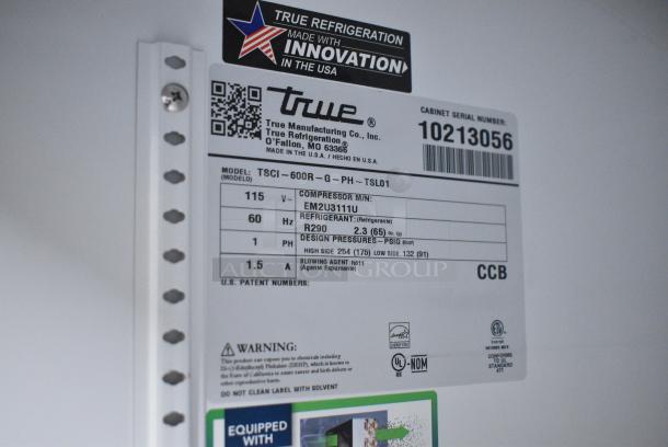 2021 True TSCI-600R-G-PH Metal Commercial Single Door Reach in Cooler Merchandiser w/ Poly Coated Racks. 115 Volts, 1 Phase. Tested and Working! - Image 6 of 6