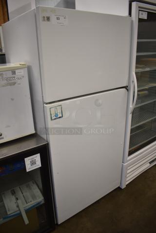 General Electric GE TBX18GADBRWW Cooler w/ Freezer. 115 Volts, 1 Phase. Tested and Working!