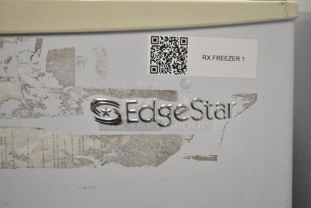EdgeStar CMF151L Mini Freezer. 115 Volts, 1 Phase. Tested and Working! - Image 2 of 5