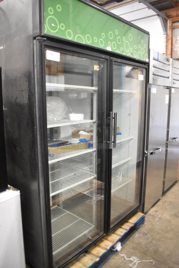 True GDM-52TM-RL-LD Metal Commercial 2 Door Reach in Cooler Merchandiser w/ Poly Coated Racks. 115 Volts, 1 Phase. Tested and Working! - Image 1 of 4