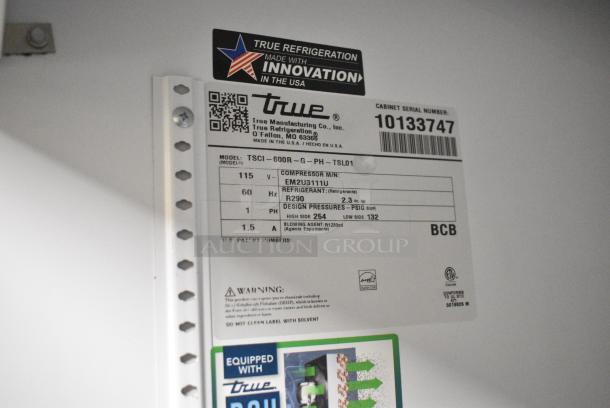 2021 True TSCI-600R-G-PH Metal Commercial Single Door Reach in Cooler Merchandiser. 115 Volts, 1 Phase. Tested and Working! - Image 5 of 5