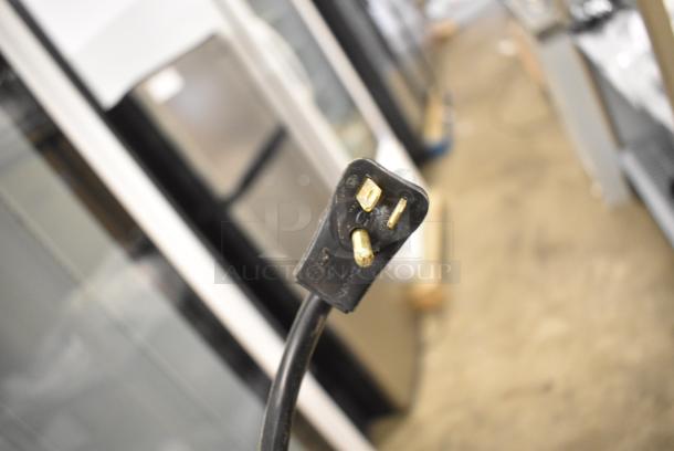 2019 Habco SE18 Metal Commercial Single Door Reach In Cooler Merchandiser w/ Poly Coated Racks. 115 Volts, 1 Phase. Tested and Working! - Image 5 of 5