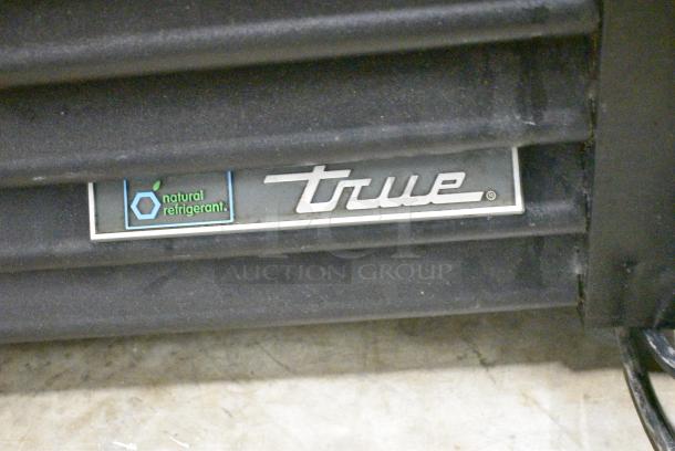 2017 True GDM-26F-HC Metal Commercial Single Door Reach In Freezer Merchandiser w/ Poly Coated Racks. 115 Volts, 1 Phase. Tested and Does Not Power On - Image 2 of 5
