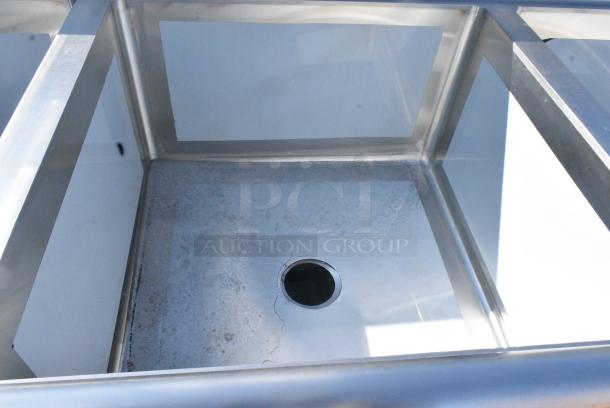 BRAND NEW SCRATCH AND DENT! Regency 600S42424224  Stainless Steel 4 Bay Sink w/ Dual Drain Boards. - Image 6 of 9