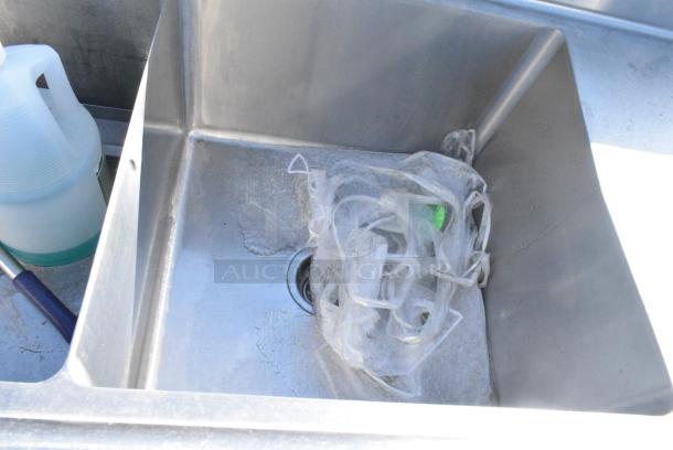 Stainless Steel 3 Bay Sink w/ Right Side Drain Boards w/ Faucet, Handles and Spray Nozzle Attachment. - Image 5 of 8