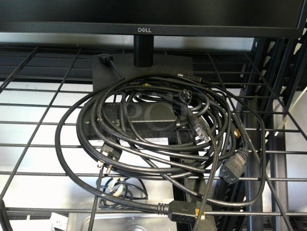 NICE Dell 24" LED Monitor With Cables - Image 3 of 4