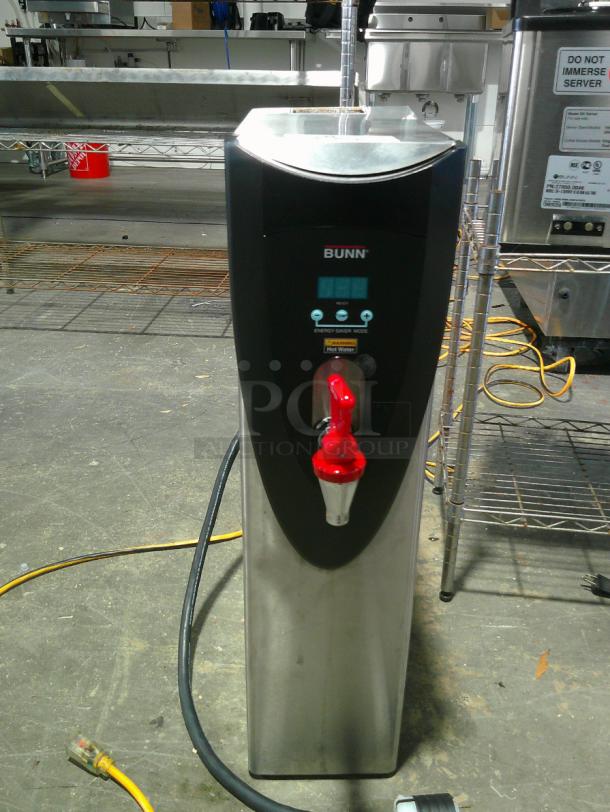 NICE LIKE NEW Bunn Hot Water Dispenser 240V, 5Gal, Digital Display! - Image 1 of 5