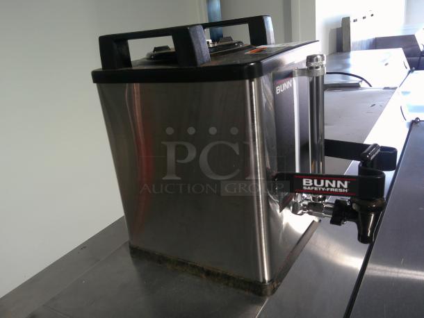 LIKE NEW Bunn Beverage Server - 1Gal(3.8L) SH-S Server, Stainless Steel - Image 2 of 5