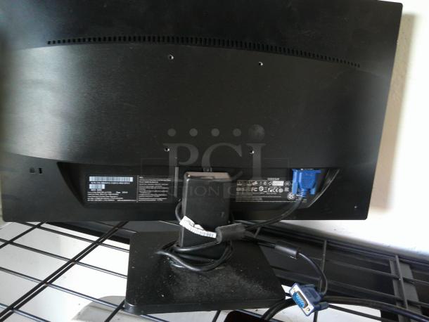 LCD Computer Monitor - Image 2 of 3