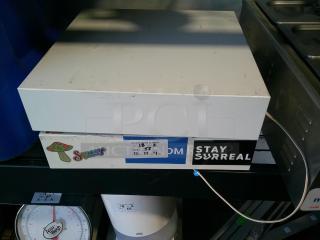 NICE Two Cash Drawers With Keys!