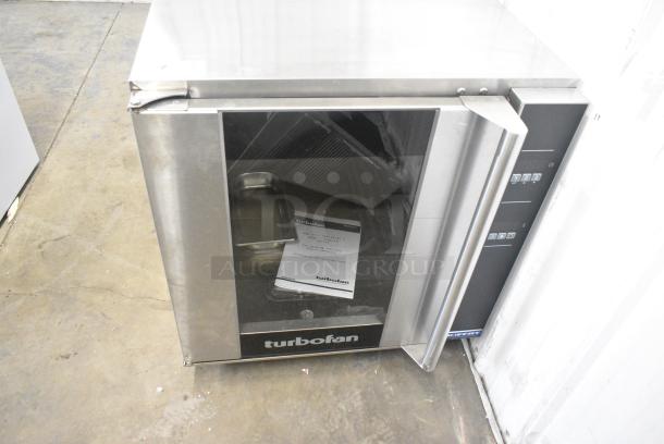 BRAND NEW SCRATCH AND DENT! Moffat H8D-FS-UC Stainless Steel Commercial Electric Powered 8 Tray Full Size Digital Electric Undercounter Holding Cabinet w/ View Through Door and Metal Oven Racks on Commercial Casters. 208-240 Volts, 1 Phase. - Image 2 of 9