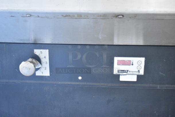 Wood Stone Metal Commercial Gas Powered Il Forno Pizza Oven. - Image 4 of 9