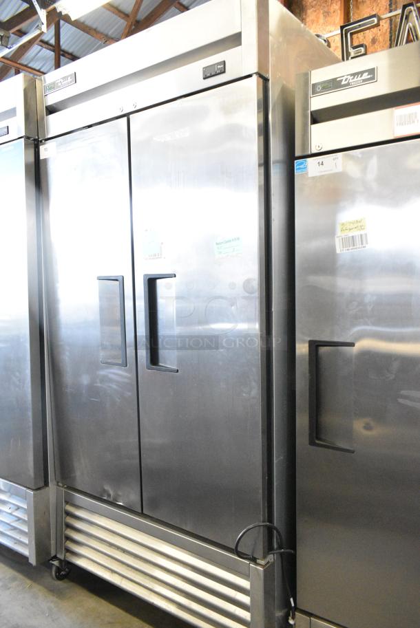2017 True T-35-HC Stainless Steel Commercial 2 Door Reach in Cooler w/ Poly Coated Racks on Commercial Casters. 115 Volts, 1 Phase. Tested and Working! - Image 1 of 7