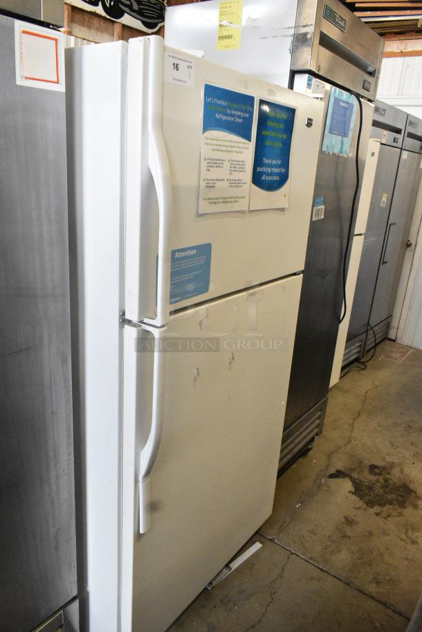 Maytag M1TXEGMYW01 Cooler w/ Freezer. 115 Volts, 1 Phase. Tested and Working! - Image 1 of 8