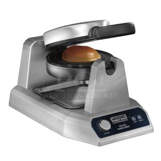IN ORIGINAL BOX! 929WICSP180 Waring WICSP180 Gelato / Ice Cream Panini Press. 120 Volts, 1 Phase. Tested and Working!