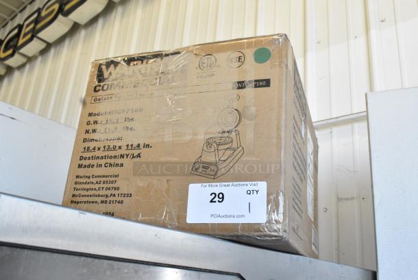 IN ORIGINAL BOX! 929WICSP180 Waring WICSP180 Gelato / Ice Cream Panini Press. 120 Volts, 1 Phase. Tested and Working! - Image 2 of 5
