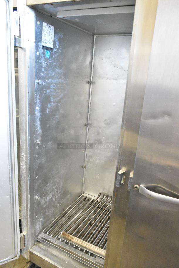 Traulsen G20010 Stainless Steel Commercial Solid Door Reach-In Refrigerator with Left / Right Hinged Doors. 115 Volts, 1 Phase. Tested and Powers On But Does Not Get Cold - Image 5 of 8