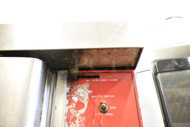 Vulcan Stainless Steel Commercial Full Size Convection Oven w/ View Through Doors, Metal Oven Racks and Thermostatic Controls. - Image 6 of 8
