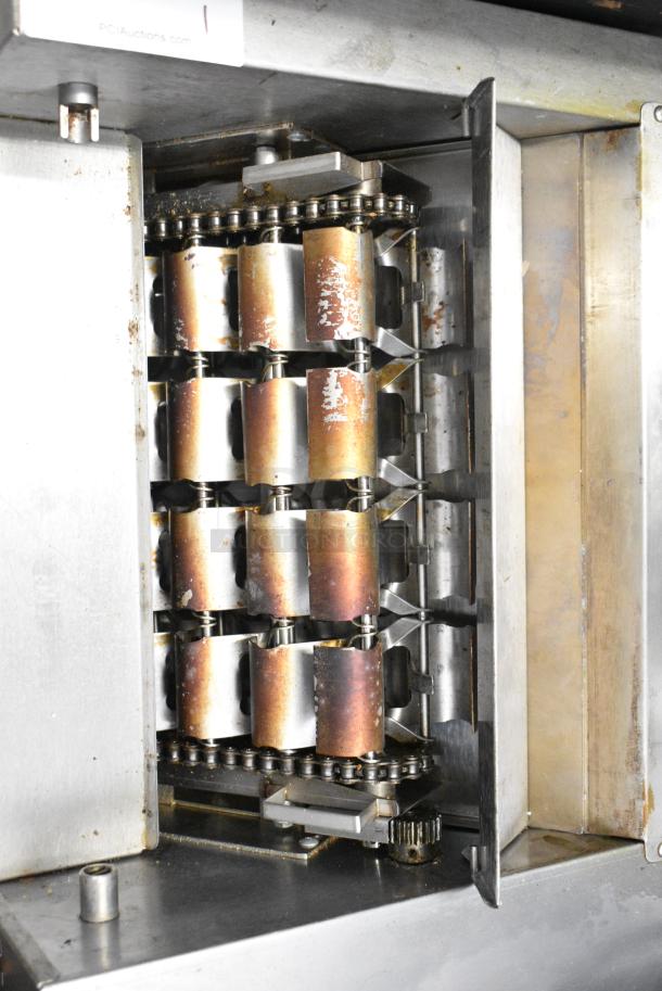 APW Wyott M2000 Stainless Steel Electric Countertop Bun Grill Conveyor Toaster. 208 Volts, 1 Phase. - Image 5 of 7