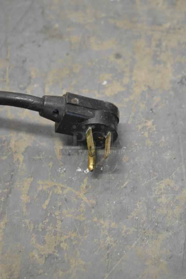 True TUC-48D-4 Stainless Steel Commercial 4 Drawer Undercounter Cooler on Commercial Casters. 115 Volts, 1 Phase. Tested and Working! - Image 8 of 9