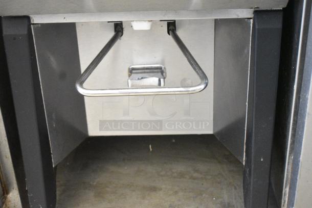 Silver King SK5M Stainless Steel Commercial Countertop Milk Dispenser. 115 Volts 1 Phase. Cannot Test Due To Damaged Plug - Image 3 of 9