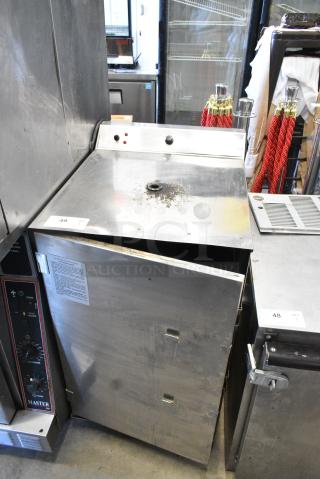 Smokin Tex 1500-2 Metal Electric Powered Smoker. 120 Volts, 1 Phase. Tested and Powers On But Does Not Get Warm