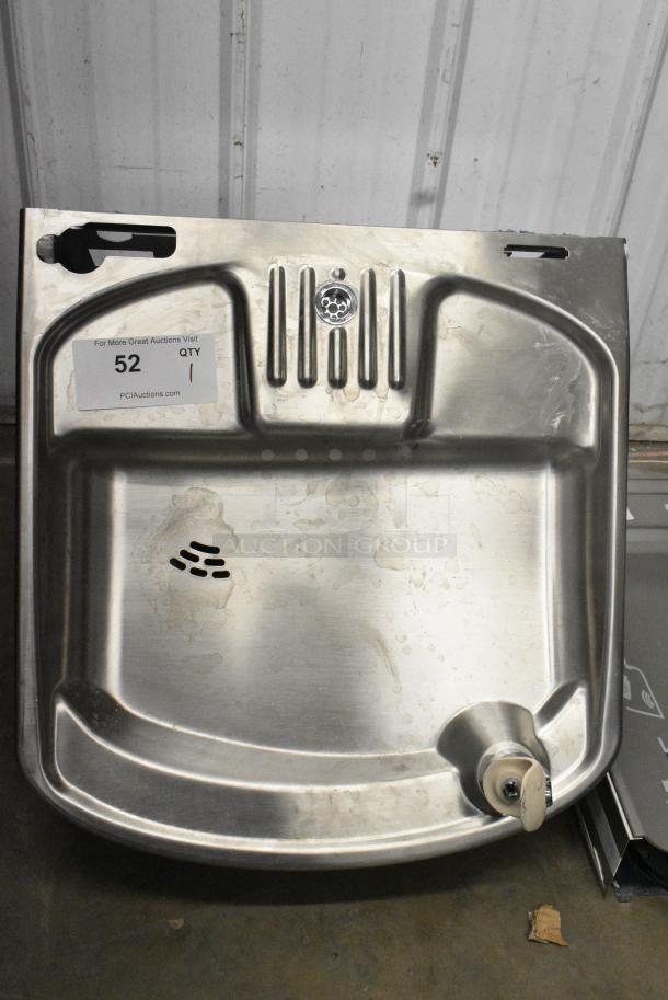 Elkay Wall Mount Water Fountain. w/ Water Filler Attachment - Image 2 of 8