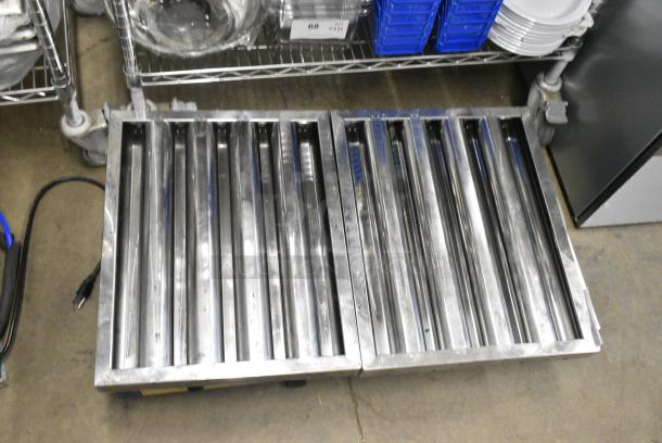 2 BRAND NEW SCRATCH AND DENT! Metal Grease Hood Filters. 2 Times Your Bid! - Image 1 of 4