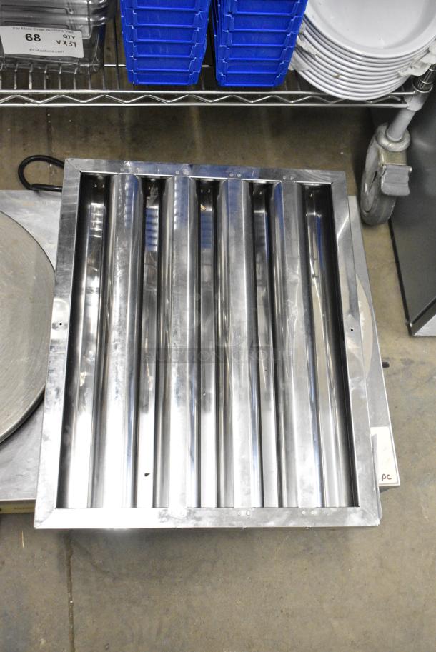 2 BRAND NEW SCRATCH AND DENT! Metal Grease Hood Filters. 2 Times Your Bid! - Image 3 of 4