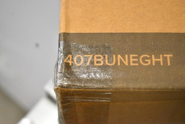 BRAND NEW SCRATCH AND DENT! Box of 12 407BUNEGHT Choice Eighth Size 19 Gauge 6 1/2" x 9 1/2" Wire in Rim Aluminum Bun Pan / Sheet Pan - Image 2 of 2