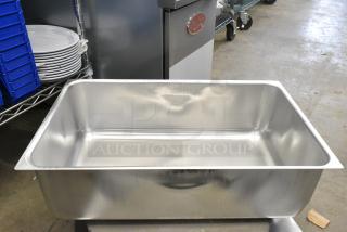 2 BRAND NEW SCRATCH AND DENT! Vigor 247ALSPILL 6 5/16" Deep Full Size Aluminum Steam Table Spillage Pan. 2 Times Your Bid!