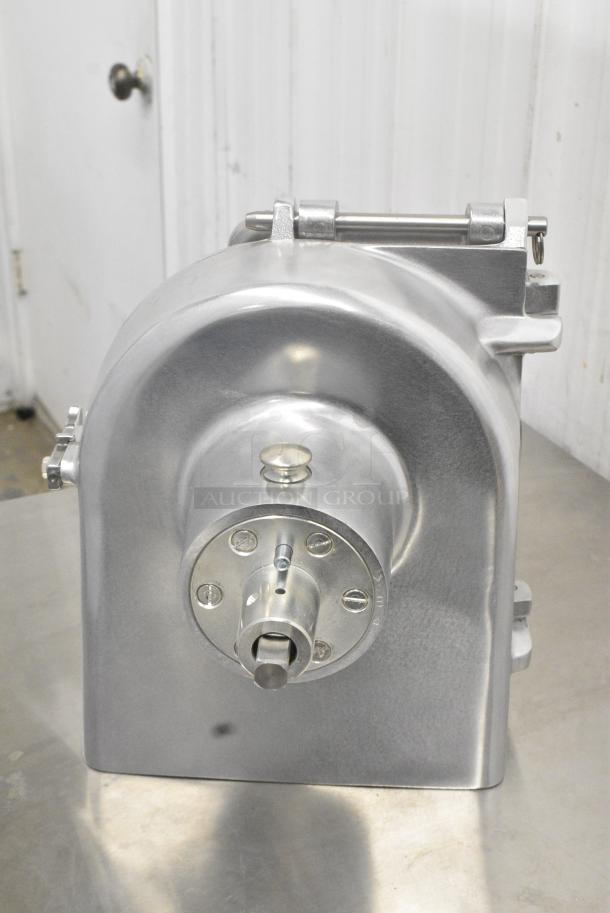 BRAND NEW SCRATCH AND DENT! Hobart VS9-12 9" Slicer Attachment with #12 Back Case, Hopper Front, and Adjustable Slicing Plate - Image 7 of 10
