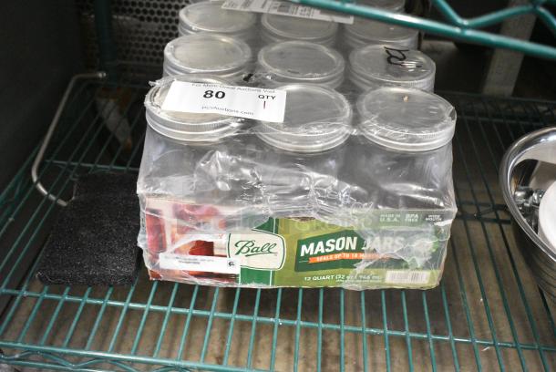 BRAND NEW SCRATCH AND DENT! Case of 12 Ball WM 32 oz Quart Mason Jars - Image 1 of 2